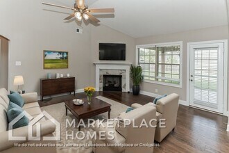 702 Jim Brown Dr in Clarksville, TN - Building Photo - Building Photo