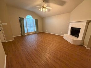 2521 Ensenada Ln in Fort Worth, TX - Building Photo - Building Photo