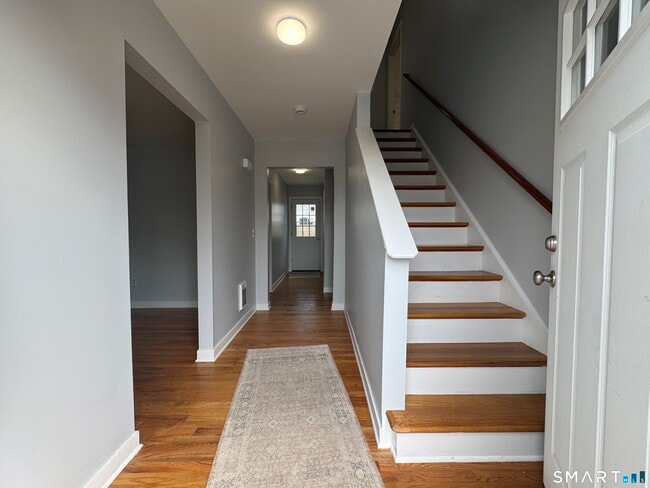 43 Brooklawn Ave in Norwalk, CT - Building Photo - Building Photo