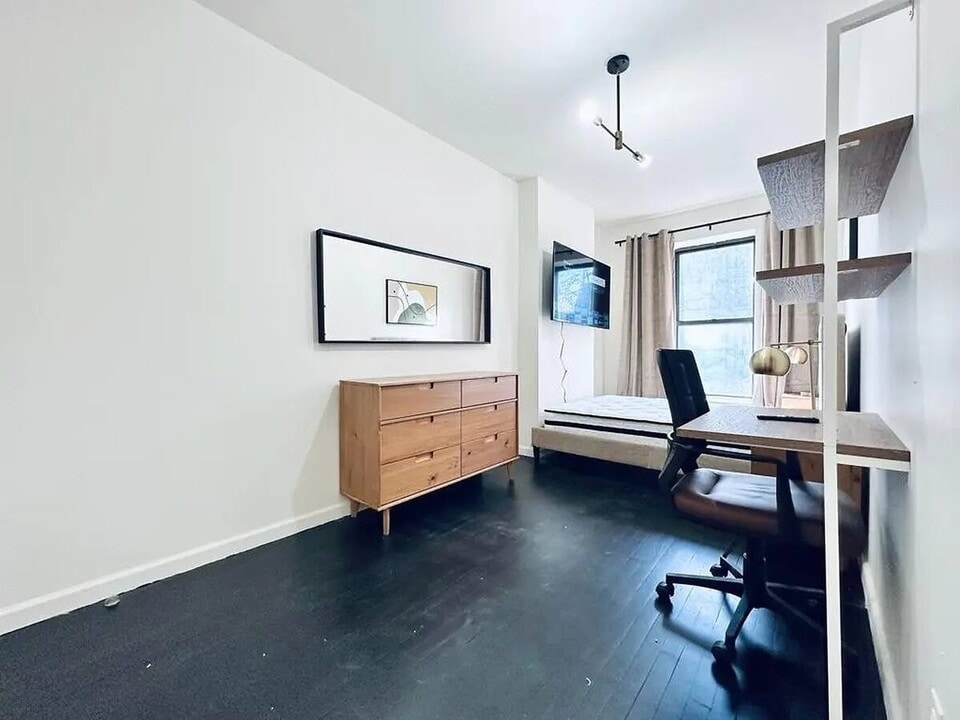 HUGE Room, 3 blocks to Prospect Park, HDTV #471 in Brooklyn, NY - Foto de edificio