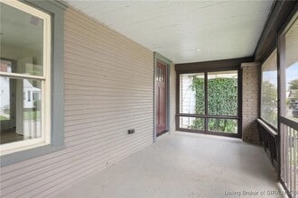 226 Sloemer Ave in New Albany, IN - Building Photo - Building Photo