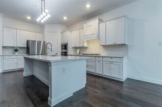 909 Heritage Trl in Argyle, TX - Building Photo - Building Photo