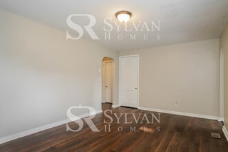 705 Beach Rd in Hampton, VA - Building Photo - Building Photo