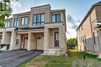 1394 Almonte Dr in Burlington, ON - Building Photo - Building Photo