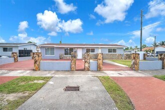 3341 SW 94th Ct in Miami, FL - Building Photo - Building Photo