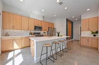 3905 Clawson Rd in Austin, TX - Building Photo - Building Photo