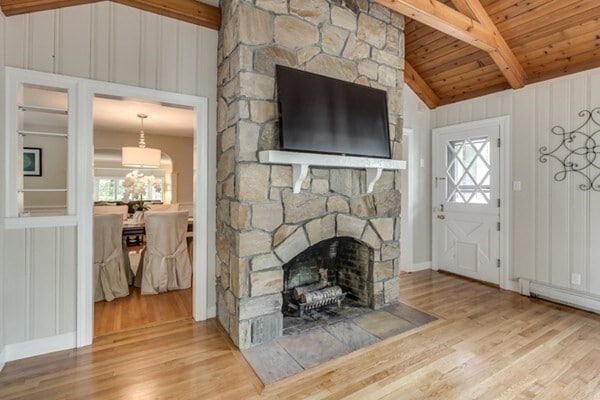 137 Shade St in Lexington, MA - Building Photo - Building Photo