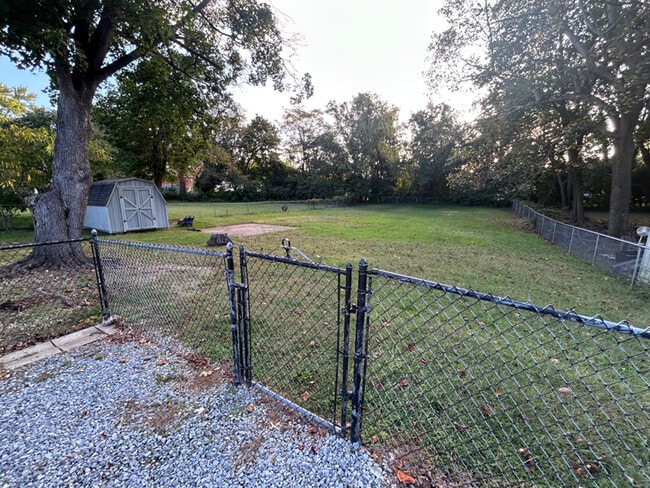 741 S East Ave in Vineland, NJ - Building Photo - Building Photo