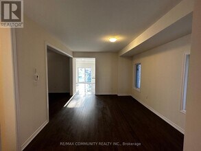 1220 Shankel Rd in Oshawa, ON - Building Photo - Building Photo