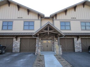 6207 Davos Ln in Whitefish, MT - Building Photo - Building Photo