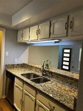 2816 Capella Cir in Garland, TX - Foto de edificio - Building Photo