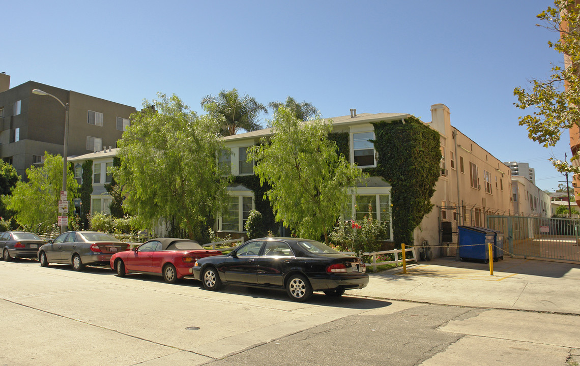 1773 Sycamore Ave in Los Angeles, CA - Building Photo