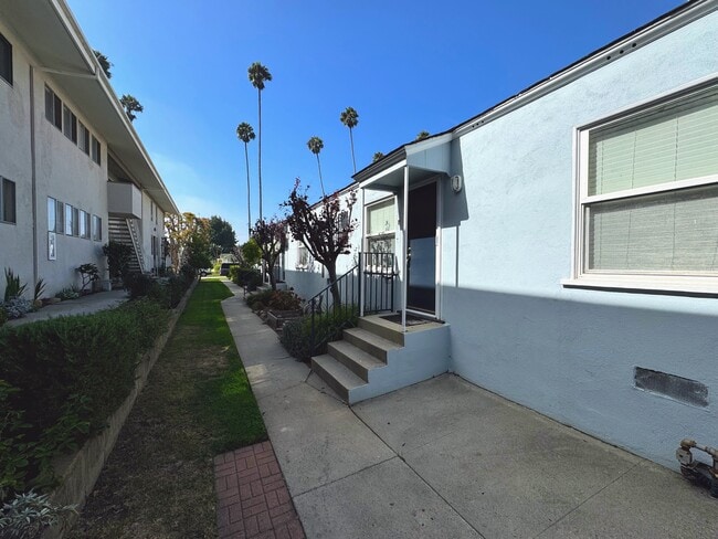 839 21st St, Unit Apt. B in Santa Monica, CA - Foto de edificio - Building Photo