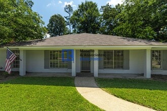 155 Forest Ridge Dr in Brandon, MS - Building Photo - Building Photo