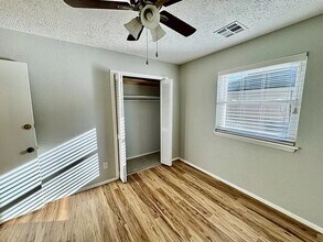 3028 Berkshire Way in The Village, OK - Building Photo - Building Photo