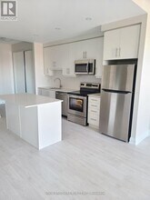 15 Lynch St in Brampton, ON - Building Photo - Building Photo