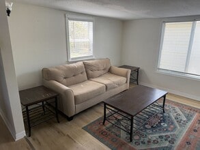 262 Taho Cir in Valrico, FL - Building Photo - Building Photo