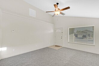 11069 Gem Valley Rd in Socorro, TX - Building Photo - Building Photo