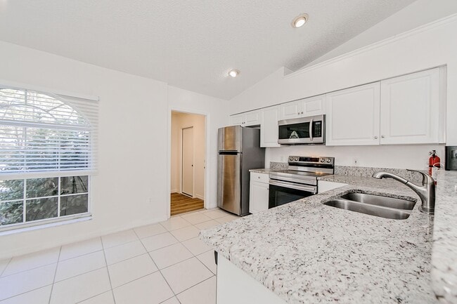 16600 SW 50th Cir in Ocala, FL - Building Photo - Building Photo