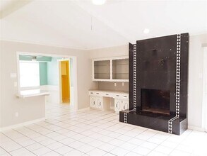 3821 Bachman Blvd in Garland, TX - Building Photo - Building Photo