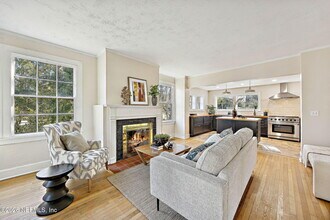 1150 Willow Branch Ave in Jacksonville, FL - Building Photo - Building Photo