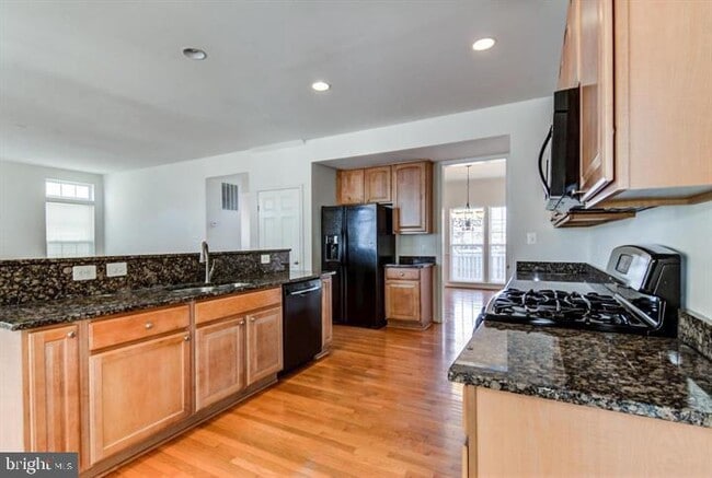 2002 Idlewild Blvd in Fredericksburg, VA - Building Photo - Building Photo