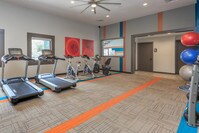 Building Photo - Retreat At Water's Edge Apartamentos in Denver, Colorado