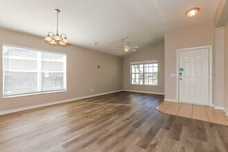 11515 Mountain Bay Dr in Riverview, FL - Building Photo - Building Photo