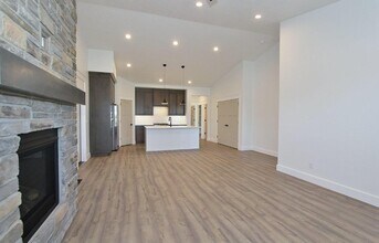 2269 E Hidcote St in Meridian, ID - Building Photo - Building Photo