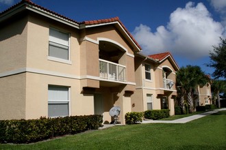 Palm Springs Apartments in Palm Springs, FL - Building Photo - Building Photo