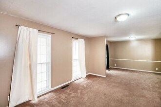 3001 Green Grove Cir NE in Tuscaloosa, AL - Building Photo - Building Photo