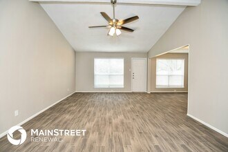 1601 Chapman Dr in Mesquite, TX - Foto de edificio - Building Photo