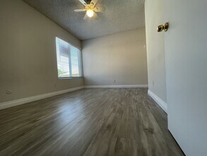 13755 Caminito Vizzini, Unit 13755 Caminito Vizzini in San Diego, CA - Building Photo - Building Photo