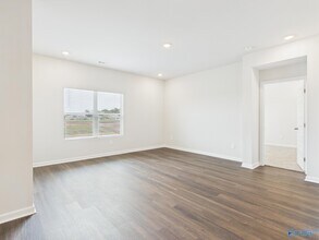121 Betty Williams Dr in Madison, AL - Building Photo - Building Photo