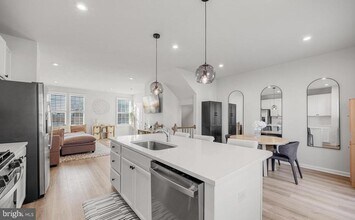 241 Freedom Wy in Sicklerville, NJ - Building Photo - Building Photo