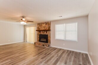 796 Greenwood Trail SE in Conyers, GA - Building Photo - Building Photo