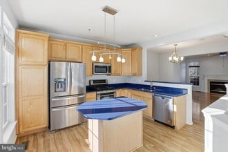 2957 Huntington Grove Square in Alexandria, VA - Building Photo - Building Photo