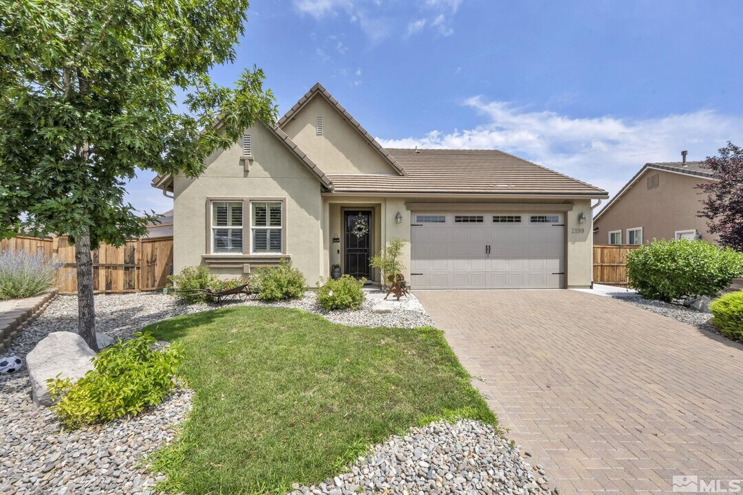 2199 Angel Ridge Drive in Reno, NV - Building Photo