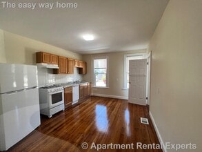 59 Bishop Allen Dr in Cambridge, MA - Building Photo - Building Photo