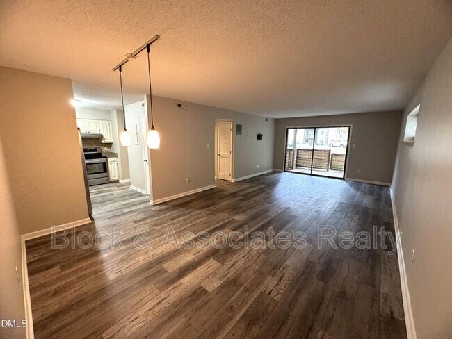 533 Pine Ridge Pl in Raleigh, NC - Building Photo - Building Photo