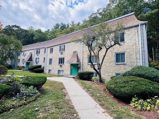 300 Swanson Rd in Boxborough, MA - Building Photo - Building Photo