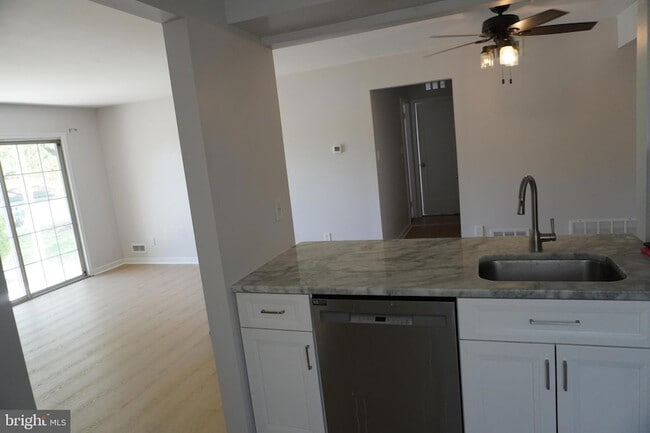 property at 1907A Ralston Dr