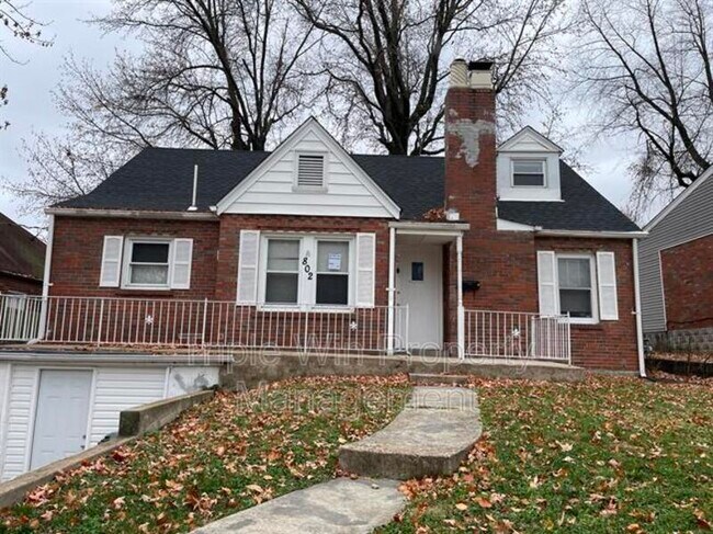 property at 802 Rowles Ave
