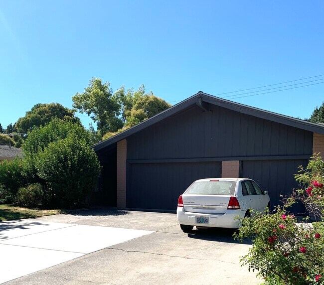 4804 Cowell Blvd Rentals in Davis, CA