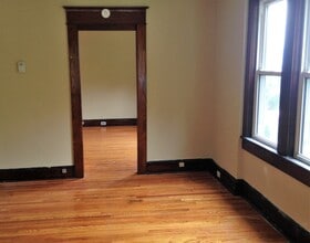 223 E Mountain Rd, Unit Suite 2 in Scranton, PA - Building Photo - Building Photo