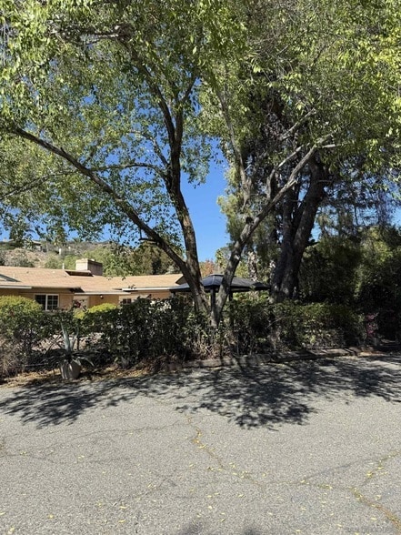 property at 12118 Poway Rd