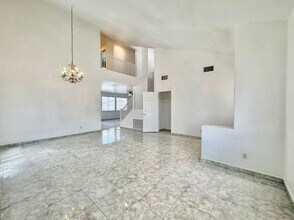 3828 Climbing Rose St in Las Vegas, NV - Building Photo - Building Photo