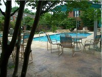 Building Photo - Summerville Court Apartments in Mobile, Alabama