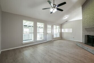 4018 Adonis Dr in Spring, TX - Building Photo - Building Photo
