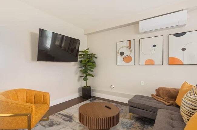 9-11 Marie Place Unit 1 in Newark, NJ - Building Photo - Building Photo